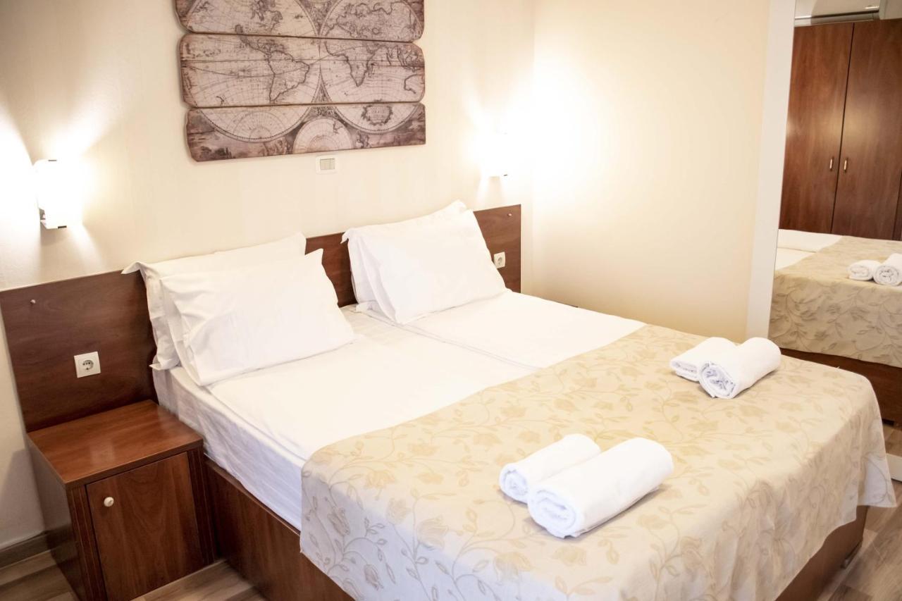 Mali Hotel Porat Budva Eksteriør billede