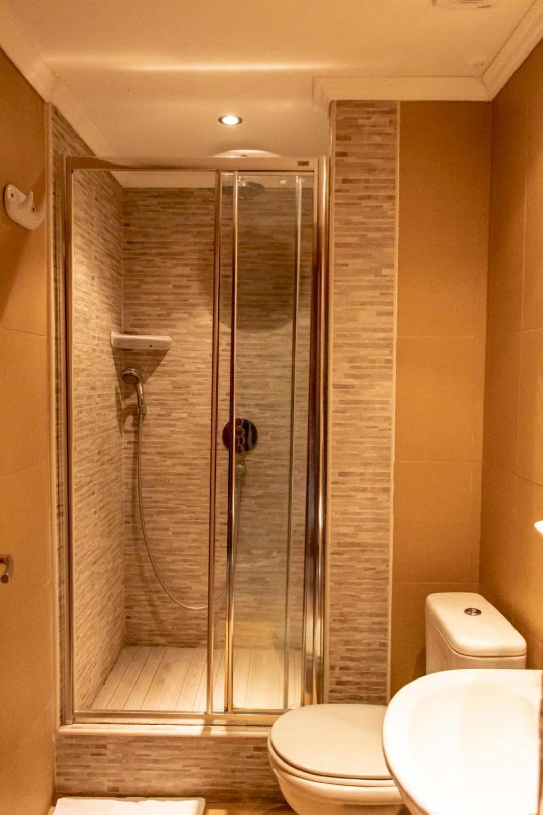 Mali Hotel Porat Budva Værelse billede