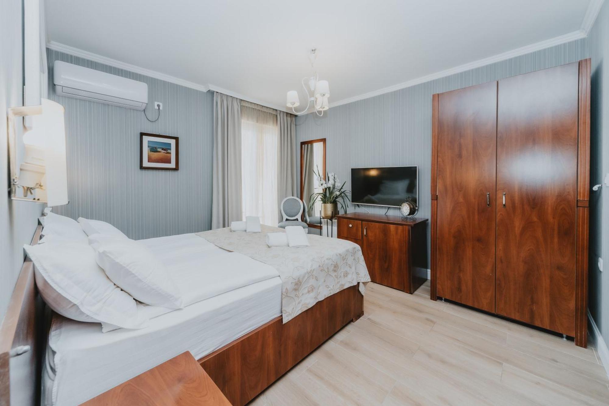 Mali Hotel Porat Budva Værelse billede